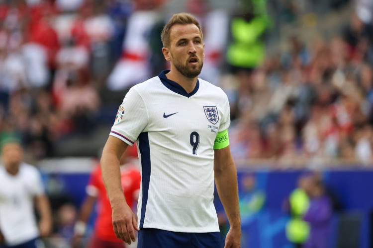 leyu-图赫尔：凯恩遭遇轻伤正在接受评估，本场比赛他无法出战